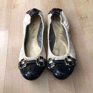 Tahari Ballet Flats